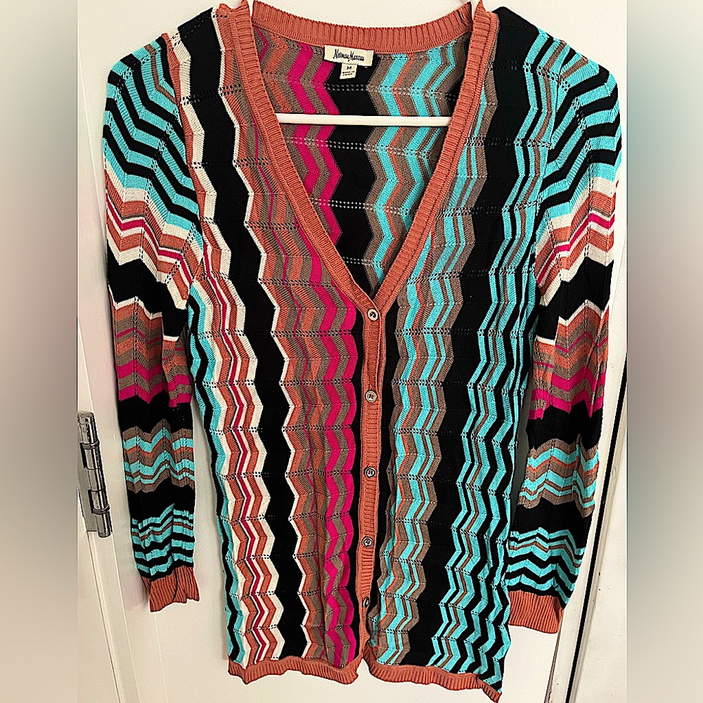 NEIMAN MARCUS NWOT tropical chevron stripe spring cardigan Med
